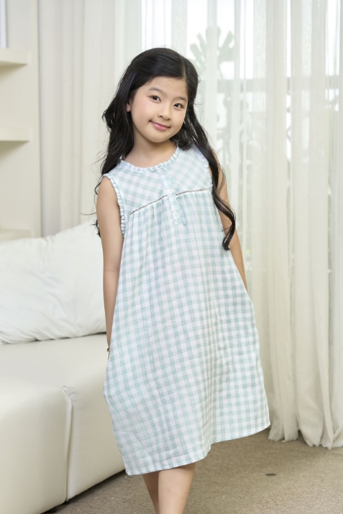 KDK01S5K01-ĐẦM KATE BÉ GÁI VỚI THIẾT KẾ CỔ TRÒN ĐIỂM NHẤN BÈO TẠO SỰ DỊU DÀNG VÀ ĐÁNG YÊU MANG LẠI CẢM GIÁC THOẢI MÁI KHI MẶC