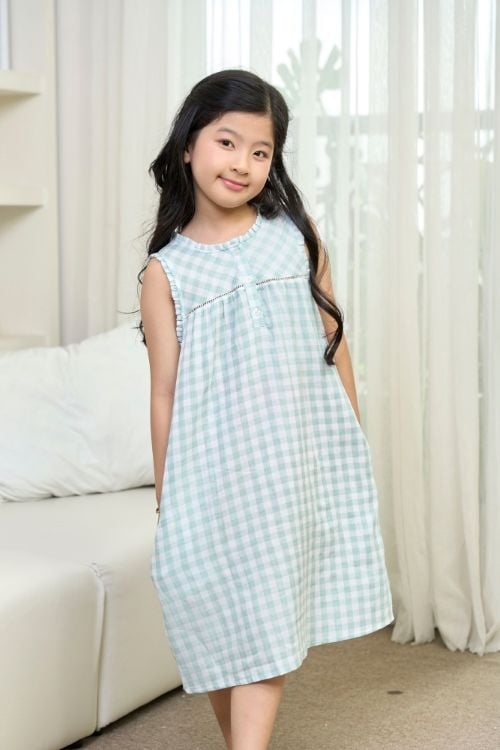  KDK01S5K01-ĐẦM KATE BÉ GÁI VỚI THIẾT KẾ CỔ TRÒN ĐIỂM NHẤN BÈO TẠO SỰ DỊU DÀNG VÀ ĐÁNG YÊU MANG LẠI CẢM GIÁC THOẢI MÁI KHI MẶC 