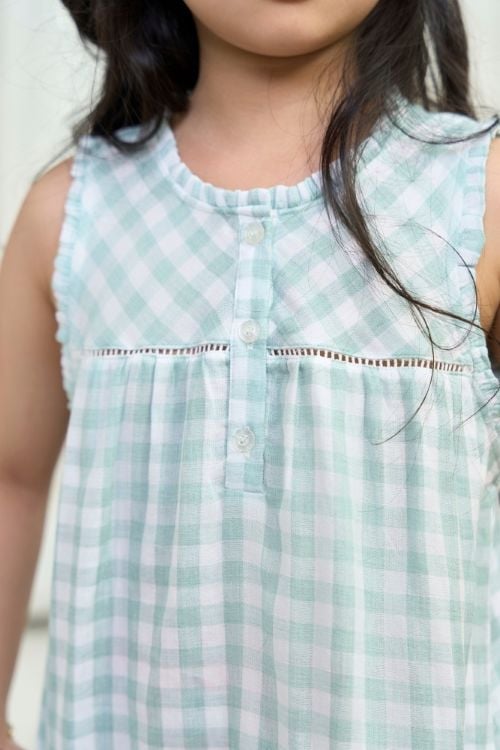  KDK01S5K01-ĐẦM KATE BÉ GÁI VỚI THIẾT KẾ CỔ TRÒN ĐIỂM NHẤN BÈO TẠO SỰ DỊU DÀNG VÀ ĐÁNG YÊU MANG LẠI CẢM GIÁC THOẢI MÁI KHI MẶC 