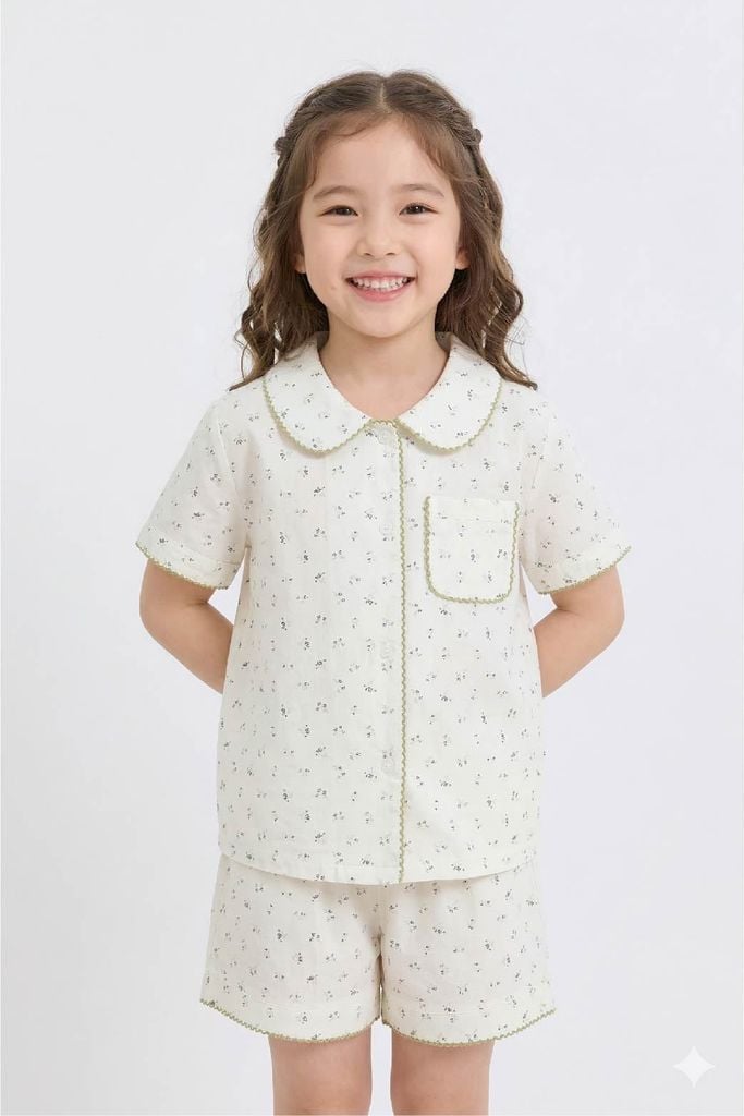  KSK03W5K19-BỘ SHORT KATE VỚI THIẾT KẾ CỔ LÁ SEN CÙNG HỌA TIẾT XINH XẮN, ĐÁNG YÊU DÀNH CHO BÉ 