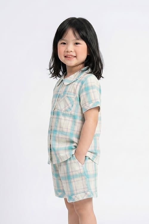  KSK03W5K22-BỘ SHORT KATE VỚI THIẾT KẾ CỔ LÁ SEN CÙNG HỌA TIẾT XINH XẮN, ĐÁNG YÊU DÀNH CHO BÉ 