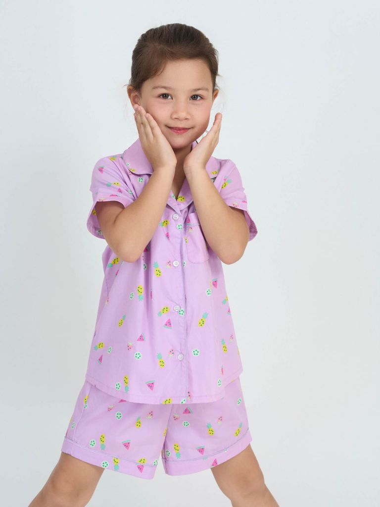  KSK04W5K13-BỘ SHORT KATE  VỚI THIẾT KẾ CỔ PIJAMA GIẢN DỊ MANG LẠI SỰ NĂNG ĐỘNG VÀ THOẢI MÁI CHO BÉ  YÊU 