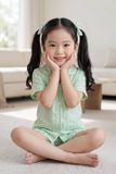  KSK04W5K17-BỘ SHORT KATE VỚI THIẾT KẾ CỔ PIJAMA GIẢN DỊ MANG LẠI SỰ NĂNG ĐỘNG VÀ THOẢI MÁI CHO BÉ YÊU 