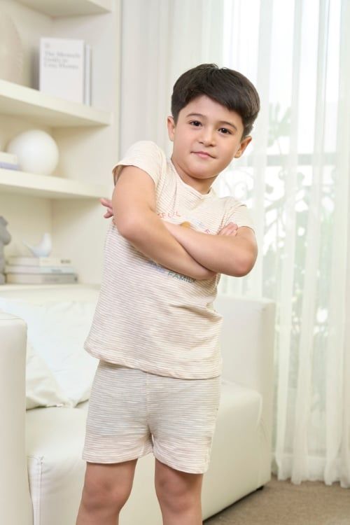  KST017S42-BỘ SHORT THUN VỚI THIẾT KẾ CỔ TRÒN IN HÌNH NGỘ NGHĨNH ĐÁNG YÊU  MANG LẠI SỰ  NĂNG ĐỘNG THOẢI MÁI CHO BÉ . 