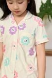  KST01W5T02-BỘ SHORT THUN VỚI THIẾT KẾ CỔ PIJAMA ĐIỂM NHẤN VIỀN NỔI BẬT MANG LẠI SỰ XINH XẮN VÀ NĂNG ĐỘNG CHO BÉ. 