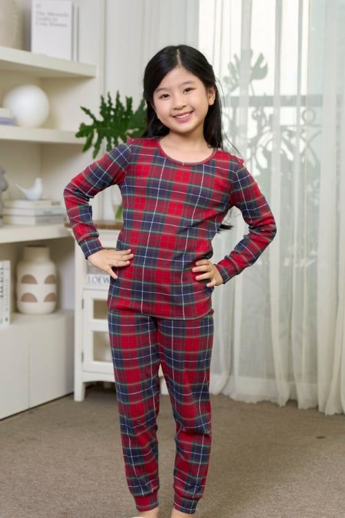  KTD01S5T01-BỘ DÀI THUN VỚI THIẾT KẾ CỔ TRÒN MANG LẠI SỰ  ẤM ÁP VÀ THOẢI MÁI CHO BÉ . 