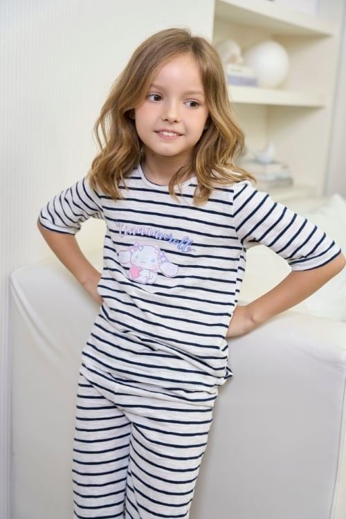  KTL016S41-BỘ THUN LỬNG  VỚI THIẾT KẾ CỔ TRÒN MANG LẠI SỰ NĂNG ĐỘNG VÀ THOẢI MÁI CHO BÉ . 