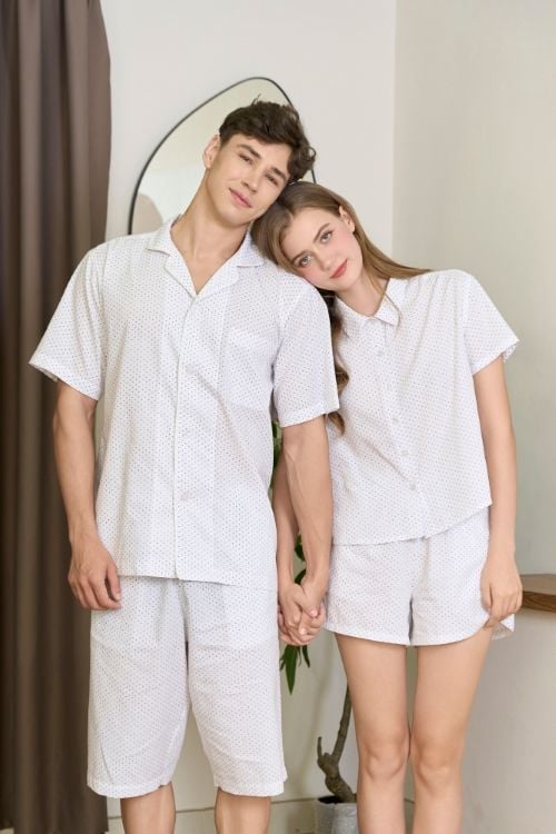  MLK01S5K03-BỘ LỬNG KATE NAM VỚI THIẾT KẾ CỔ PIJAMA MANG PHONG CÁCH MẠNH MẼ VÀ TẠO CẢM GIÁC THOẢI MÁI KHI MẶC 