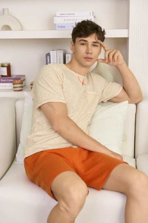  MST02S5T01-BỘ SHORT THUN NAM VỚI THIẾT KẾ CỔ TRÒN ĐƠN GIẢN MANG LẠI SỰ NĂNG ĐỘNG VÀ THOẢI MÁI 