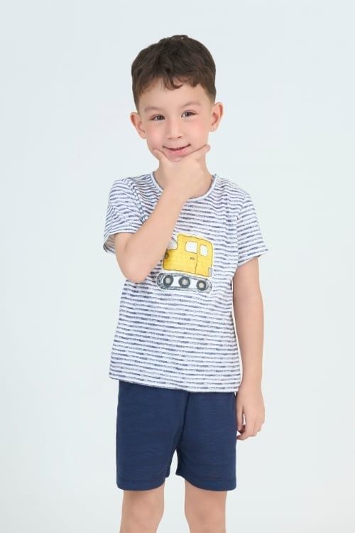  SST01S6T03-BỘ SHORT THUN BÉ TRAI VỚI THIẾT KẾ CỔ TRÒN MANG LẠI SỰ  NĂNG ĐỘNG THOẢI MÁI CHO BÉ . 