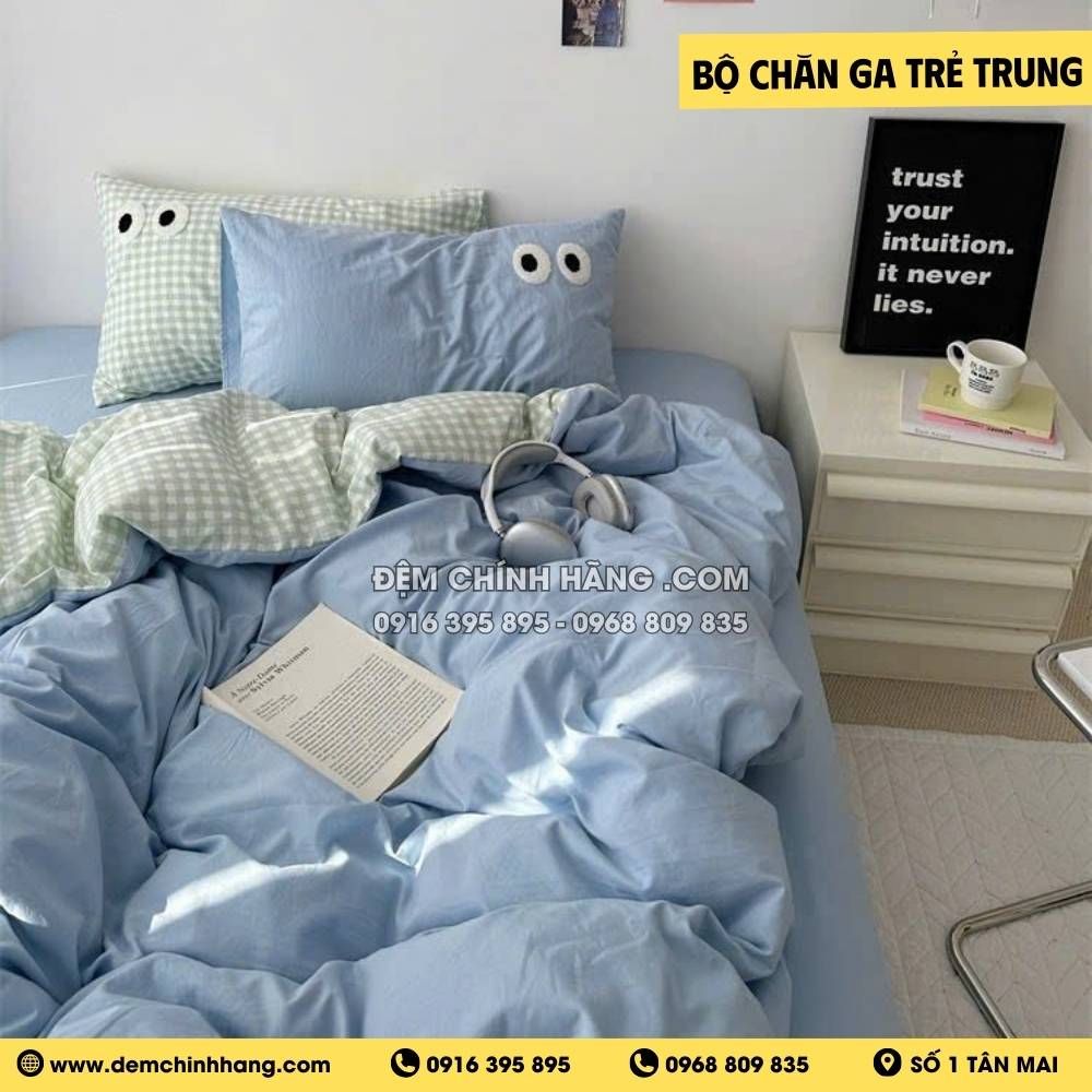 Bộ Chăn Ga Đôi Mắt Xanh Lam