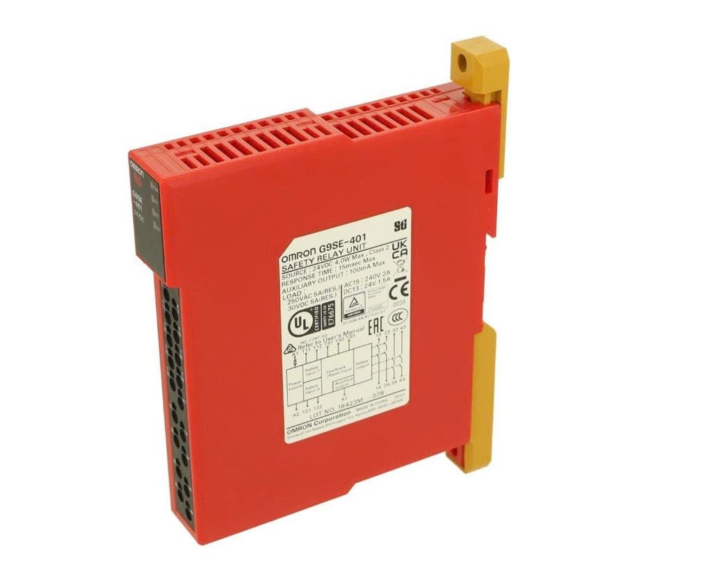 Bộ relay an toàn Omron G9SE-401 24VDC