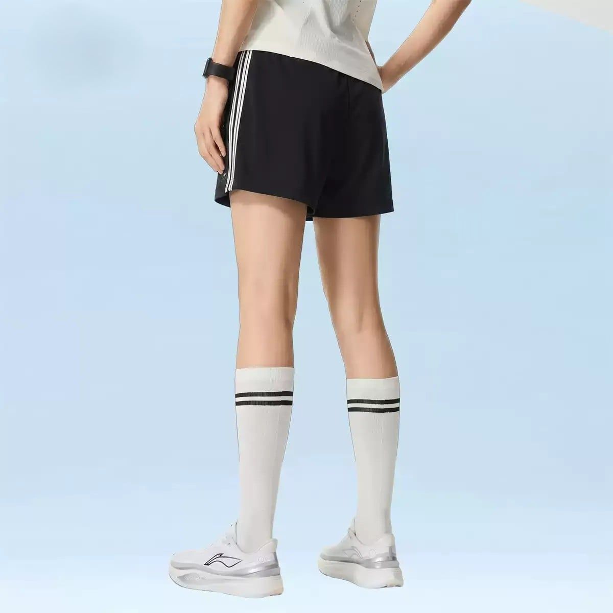  Quần short chun Nữ Li-Ning AKSW468-5V 