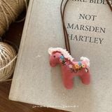 Dây treo trang trí - Ngựa vải