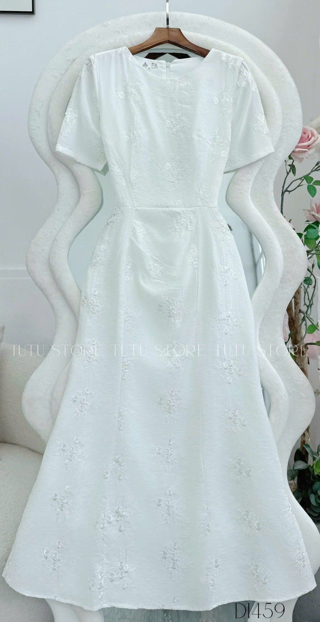 Đầm Tơ Linen Thêu Thiết Kế TuTu Store Phù Hợp Đi Tiệc Dành Cho Nữ - Mã D1459
