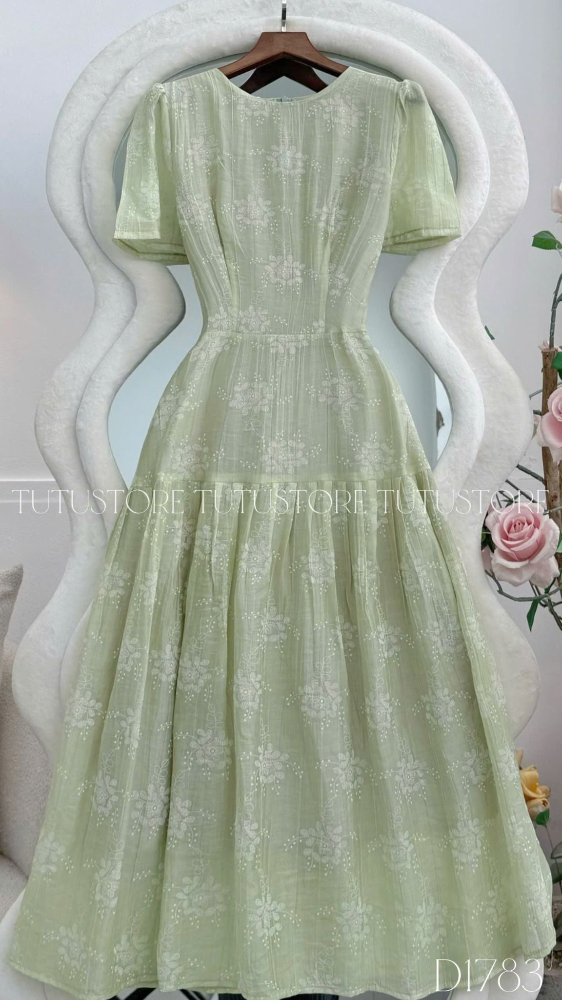 Đầm Thiết Kế Cổ Tròn Dáng Xòe Đi Chơi TuTu Store Mã D1783