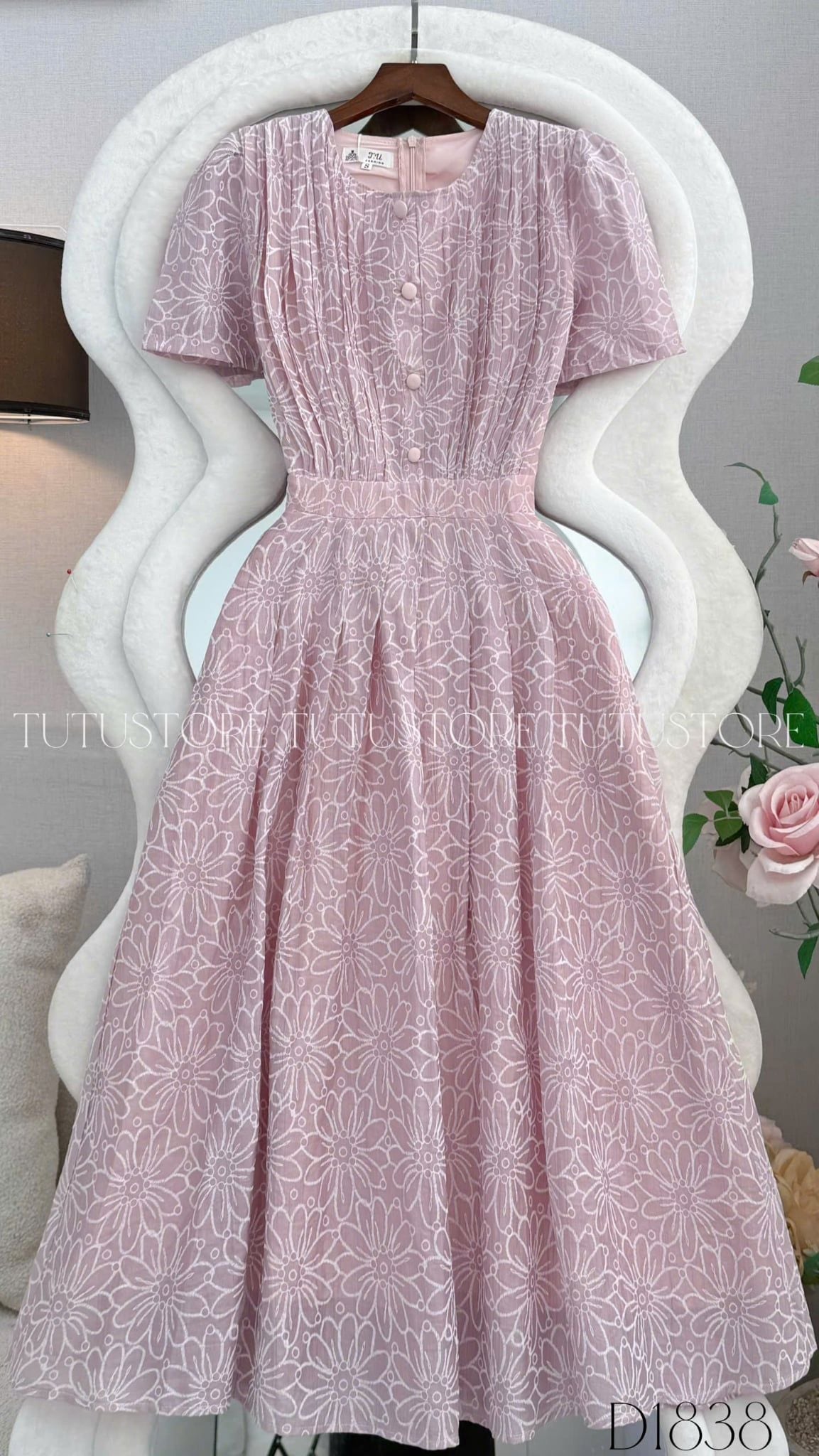 Đầm Thiết Kế Cổ Tròn Dáng Xòe Nhẹ Nhàng Đi Chơi TuTu Store Mã D1838