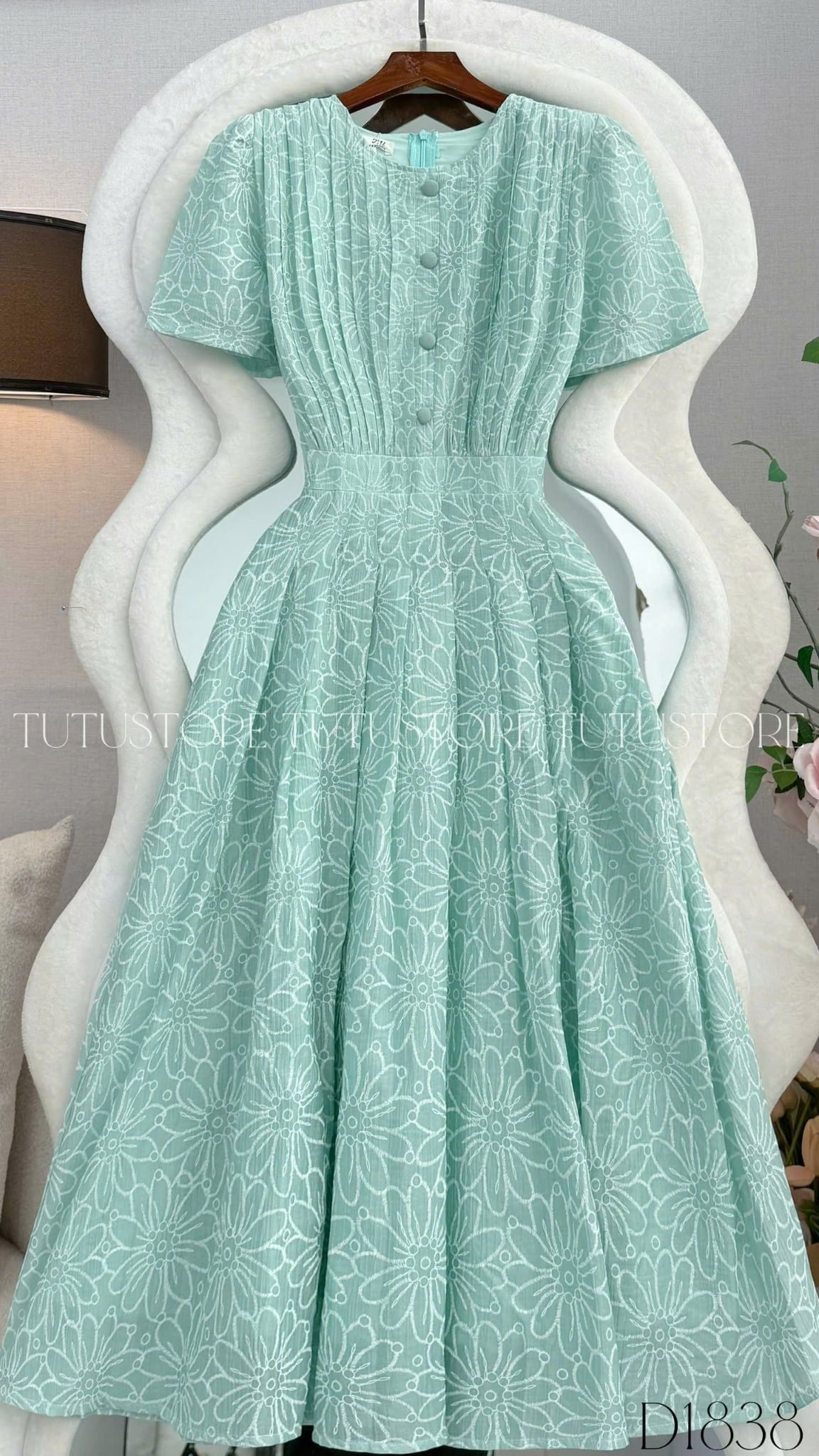 Đầm Thiết Kế Cổ Tròn Dáng Xòe Nhẹ Nhàng Đi Chơi TuTu Store Mã D1838