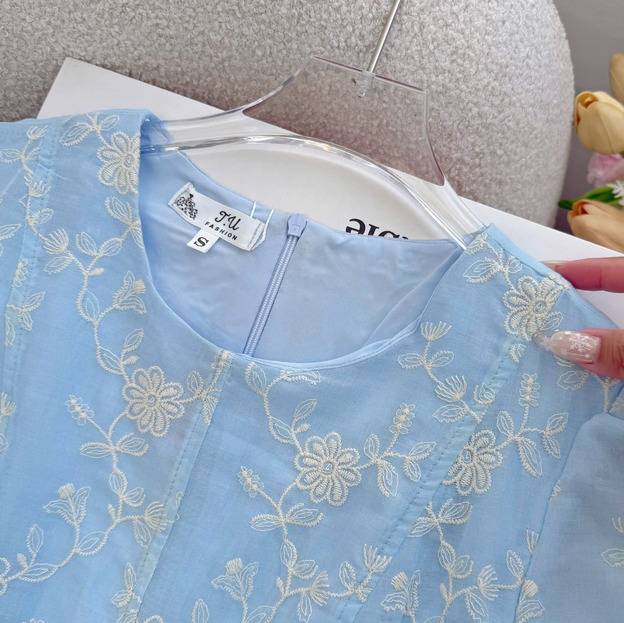 Đầm thiết kế cổ tròn đi tiệc TuTu Store - Mã D1552