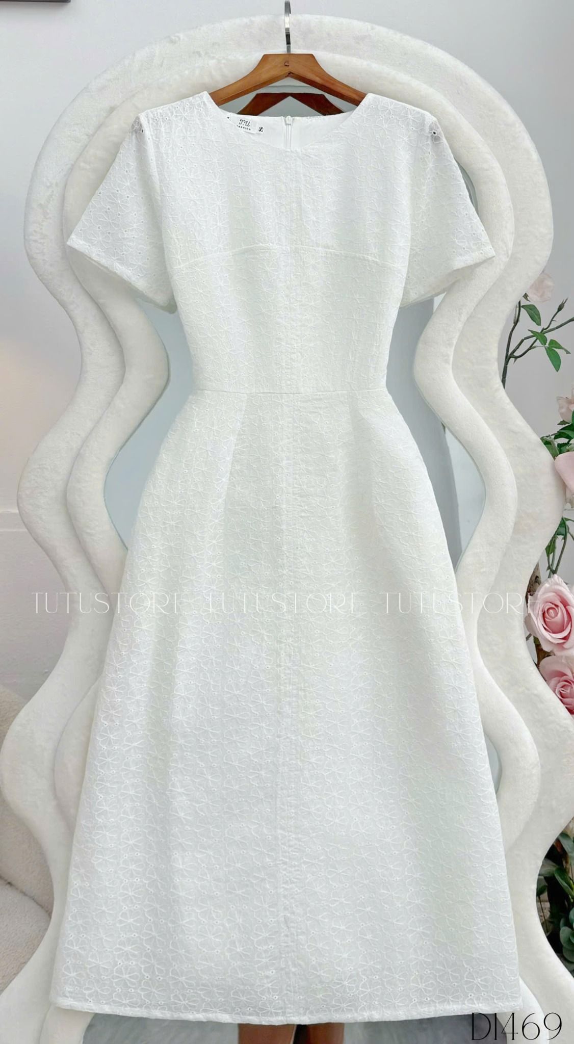 Đầm Kate Thêu Thiết Kế TuTu Store Phù Hợp Đi Làm Dành Cho Nữ - Mã D1469