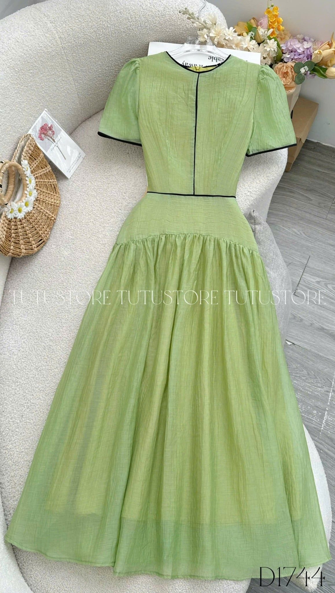 Đầm Thiết Kế Cổ Tròn Dáng Xòe Đi Chơi TuTu Store Mã D1744