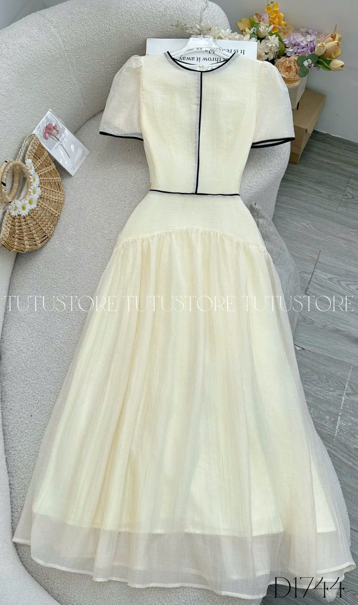Đầm Thiết Kế Cổ Tròn Dáng Xòe Đi Chơi TuTu Store Mã D1744