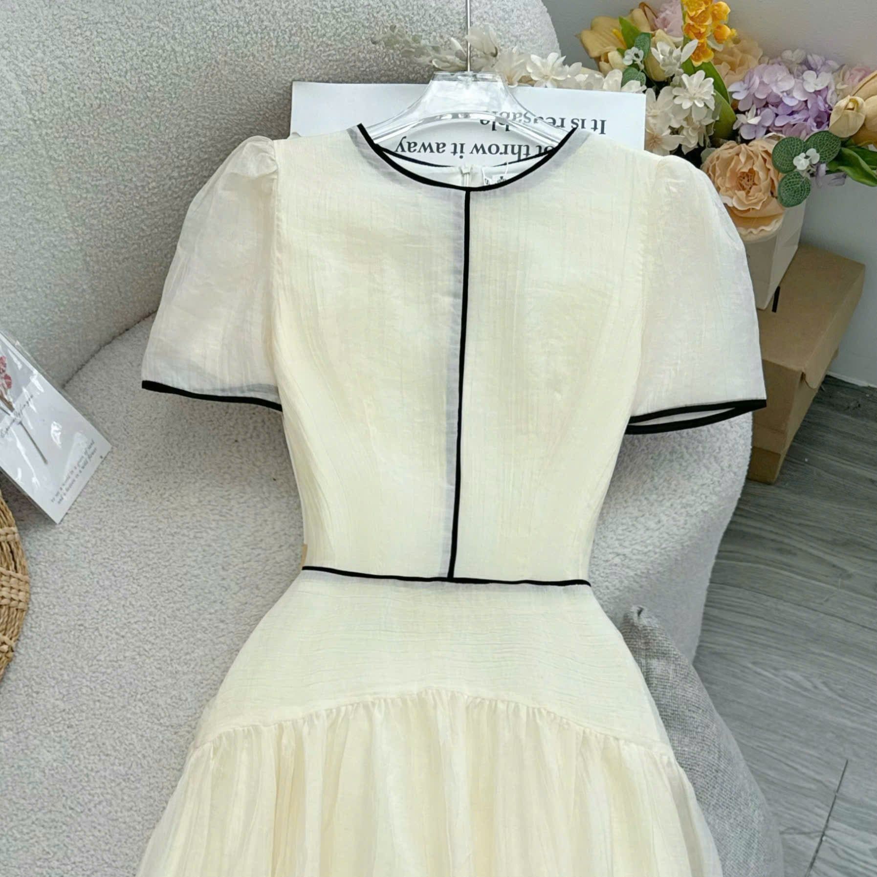 Đầm Thiết Kế Cổ Tròn Dáng Xòe Đi Chơi TuTu Store Mã D1744