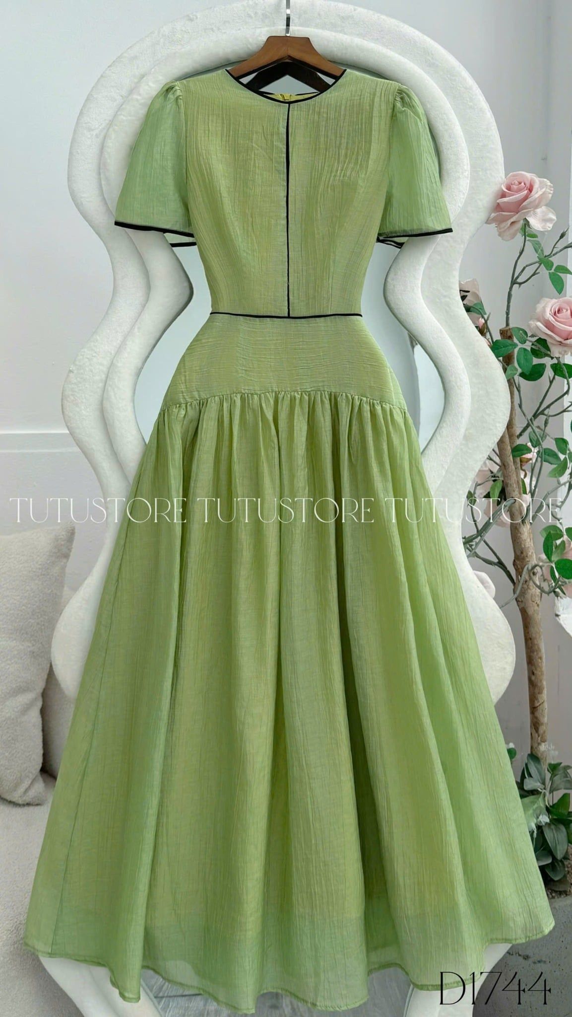 Đầm Thiết Kế Cổ Tròn Dáng Xòe Đi Chơi TuTu Store Mã D1744