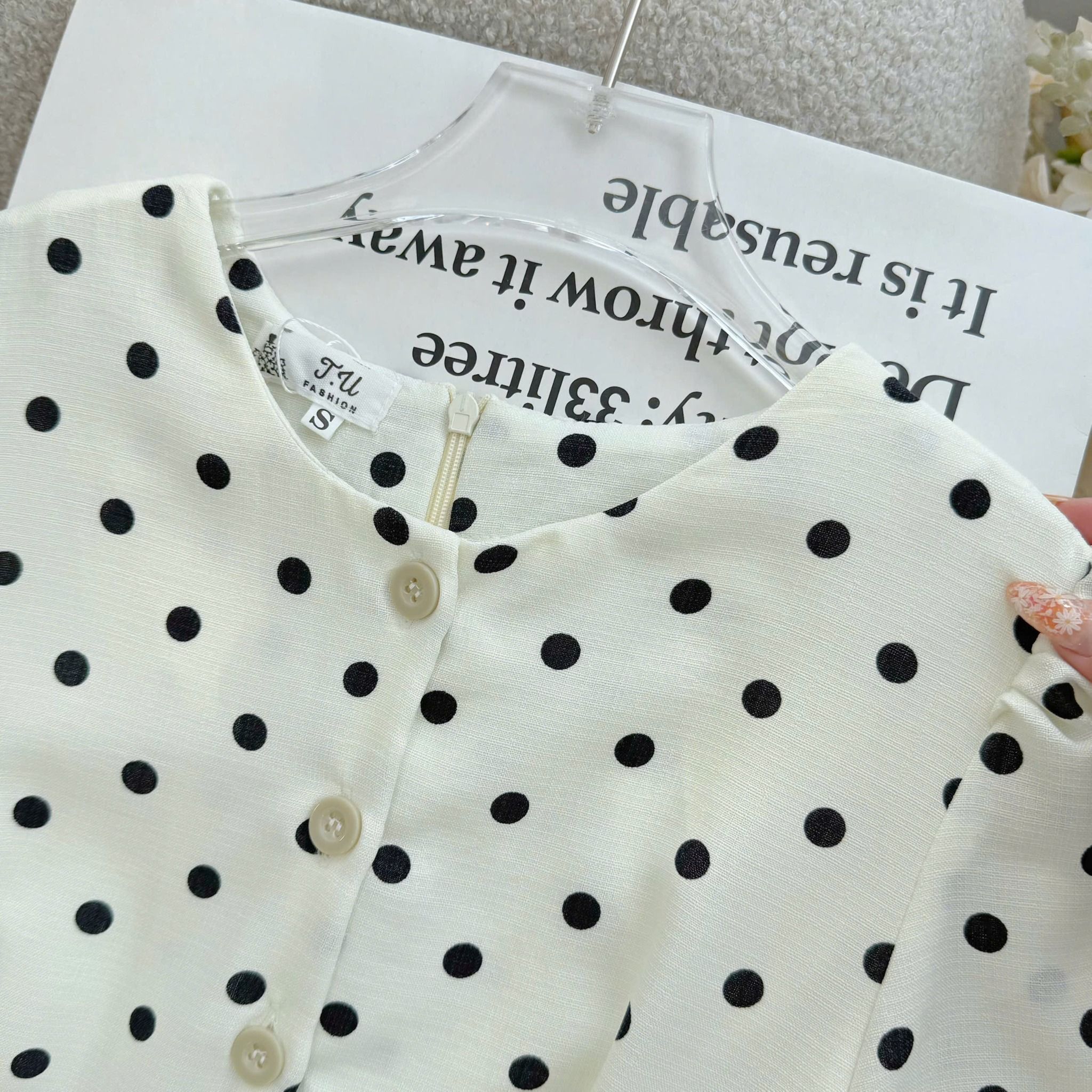 Đầm Thiết Kế Cổ Tròn Dáng Xòe Xếp Ly Đi Chơi TuTu Store Mã D1745