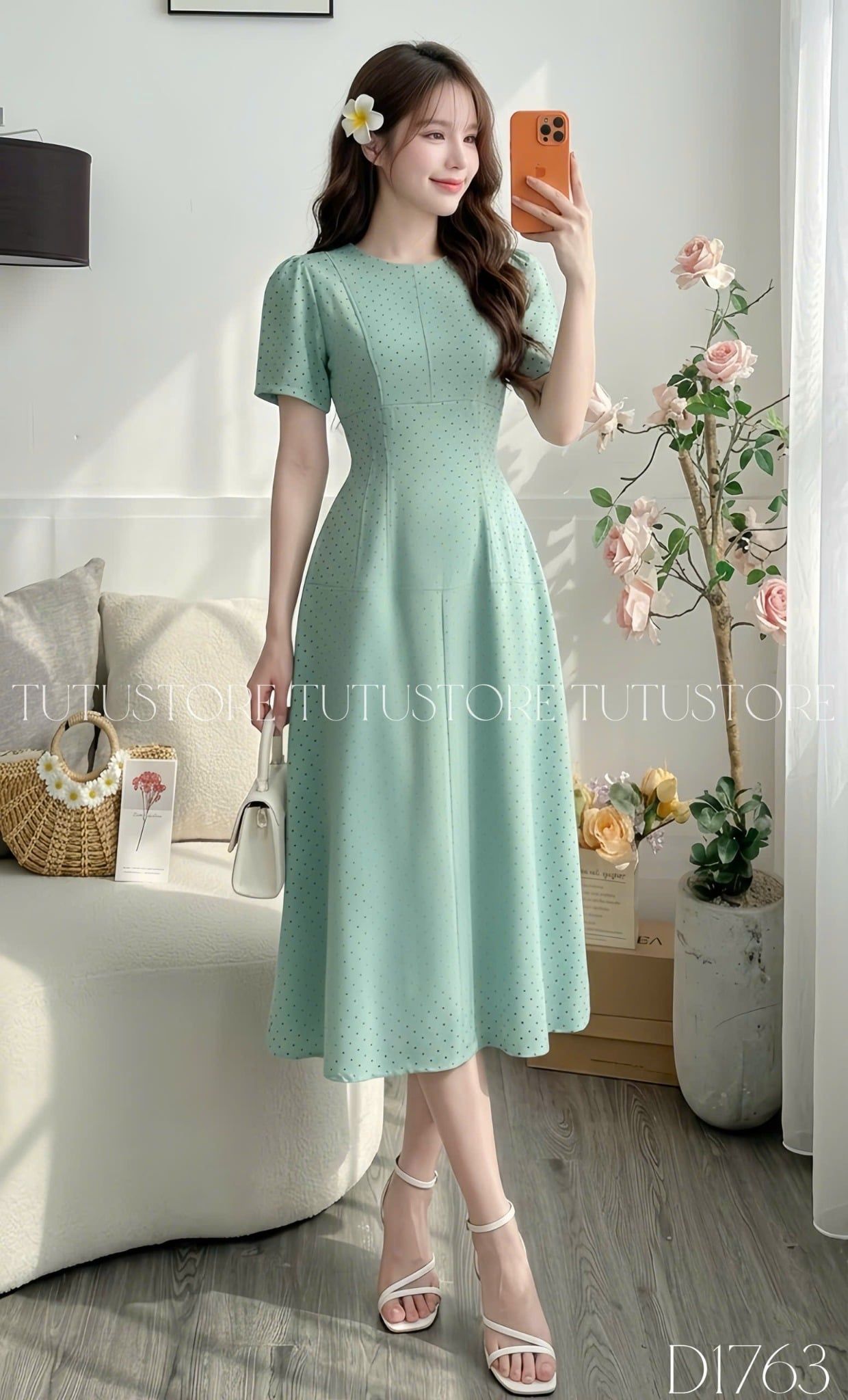 Đầm Thiết Kế Cổ Tròn Dáng A Chấm Bi Đi Chơi TuTu Store Mã D1763