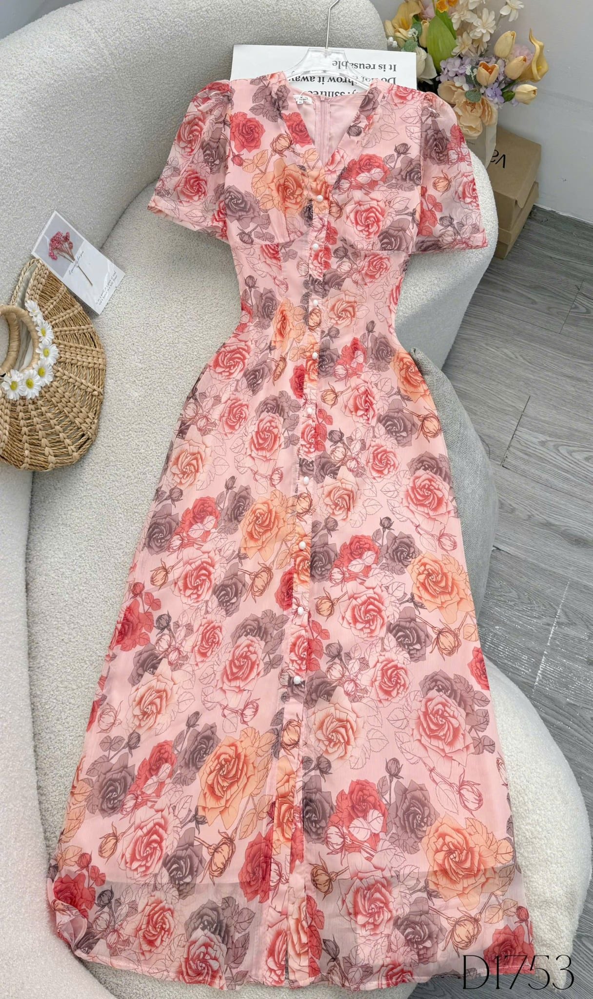 Đầm Hoa Thiết Kế Cổ V Dáng Dài Đi Chơi TuTu Store Mã D1753