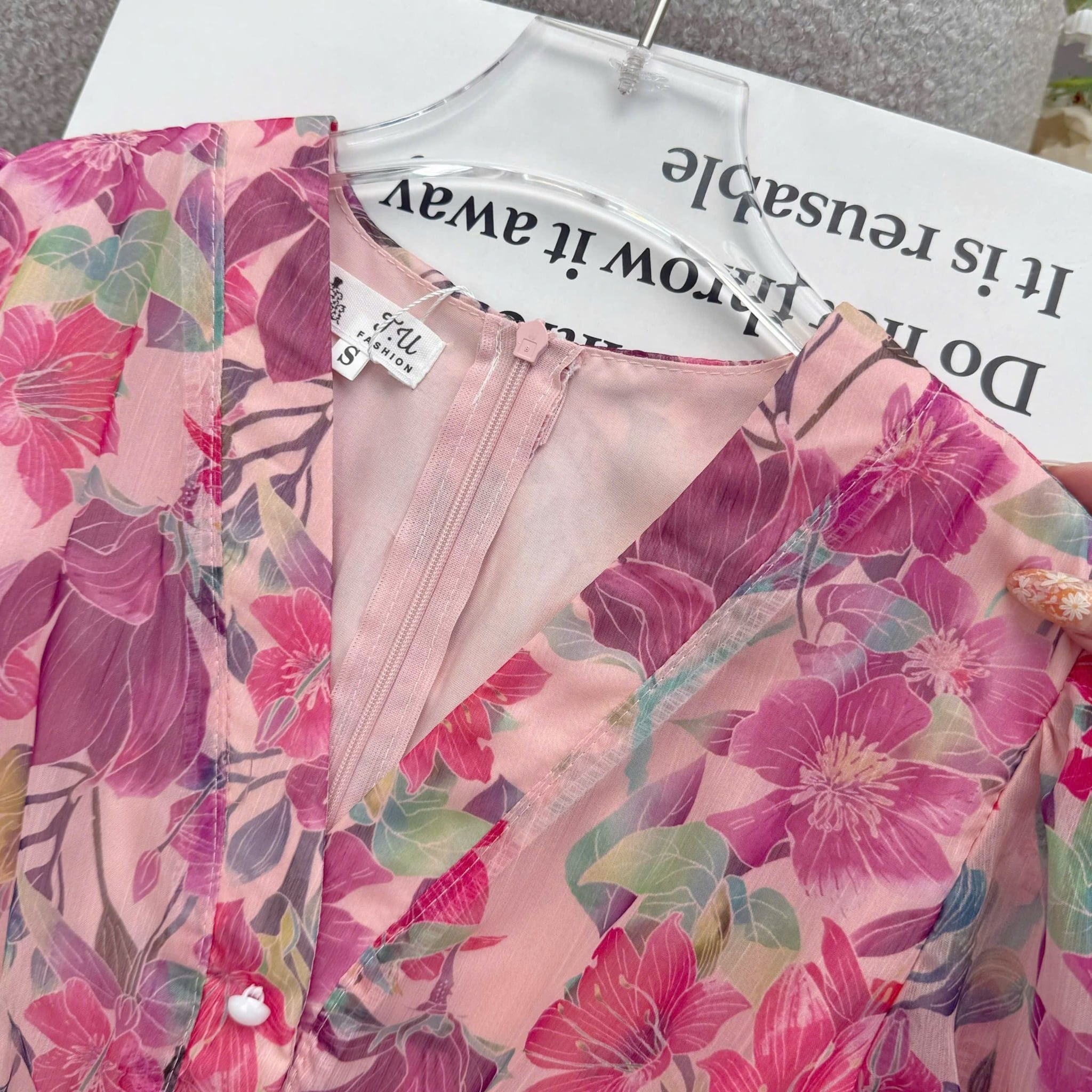 Đầm Hoa Thiết Kế Cổ V Dáng Dài Đi Chơi TuTu Store Mã D1753