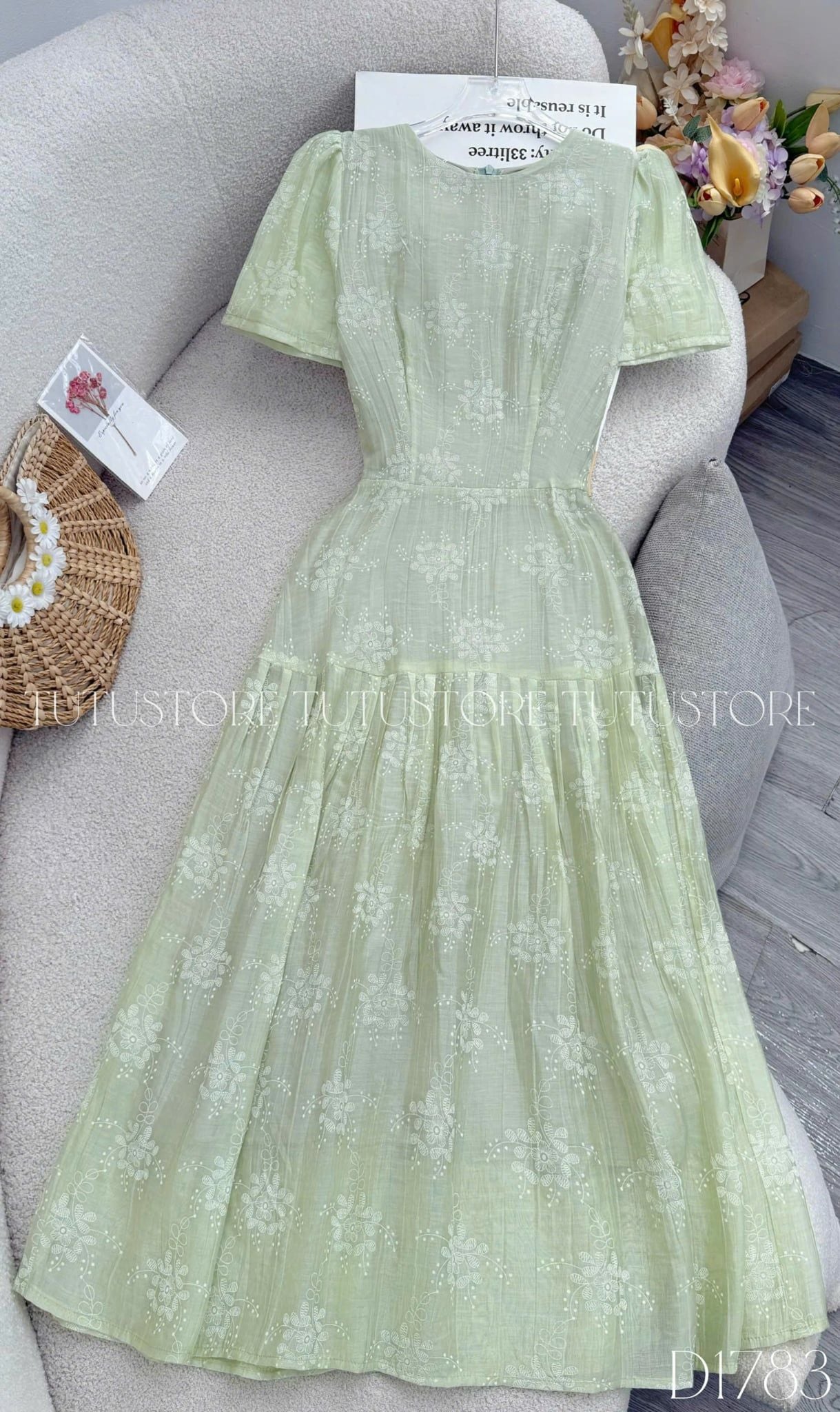 Đầm Thiết Kế Cổ Tròn Dáng Xòe Đi Chơi TuTu Store Mã D1783