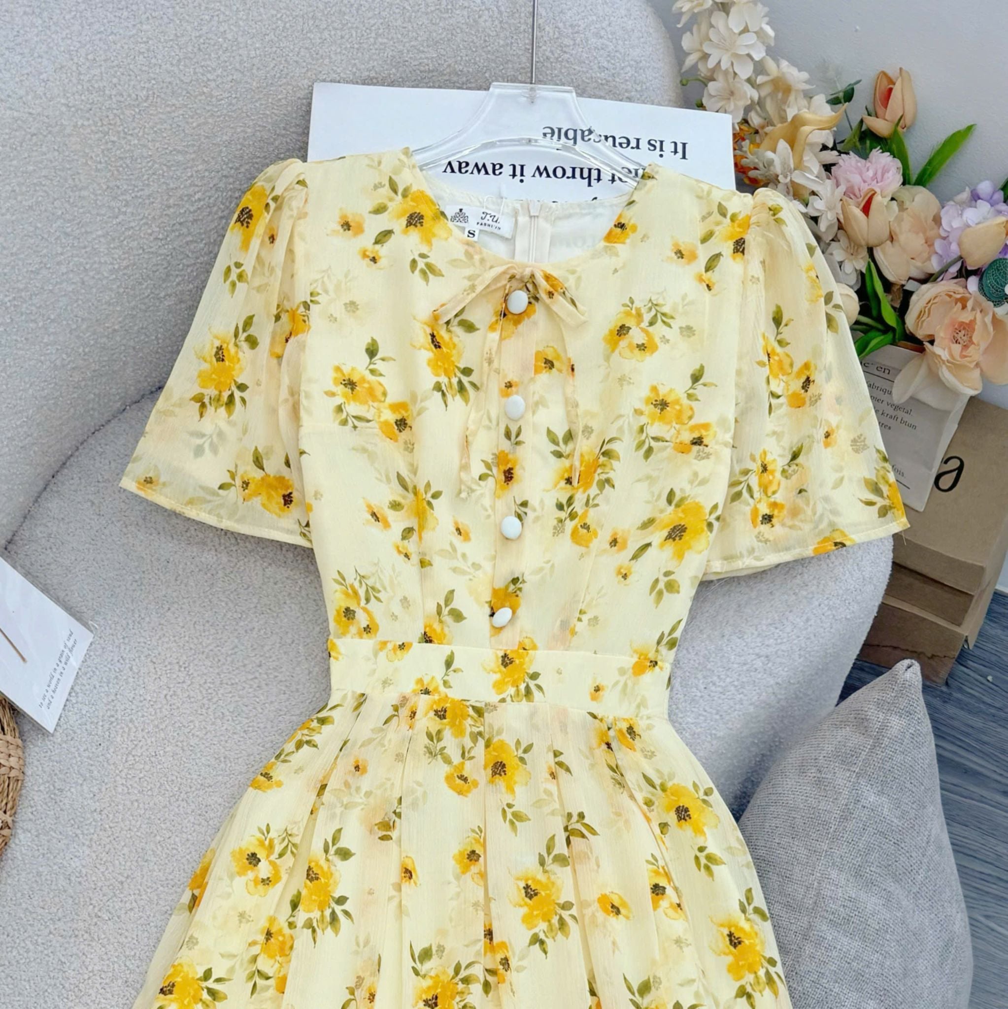 Đầm Hoa Thiết Kế Cổ Tròn Dáng Xòe Xinh Xắn Đi Chơi TuTu Store Mã D1797
