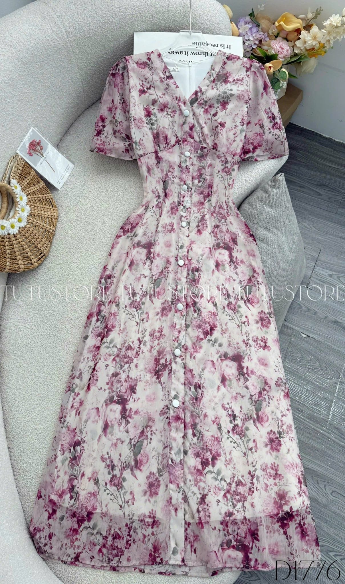 Đầm Hoa Thiết Kế Cổ Tim Dáng Dài Đi Chơi TuTu Store Mã D1776