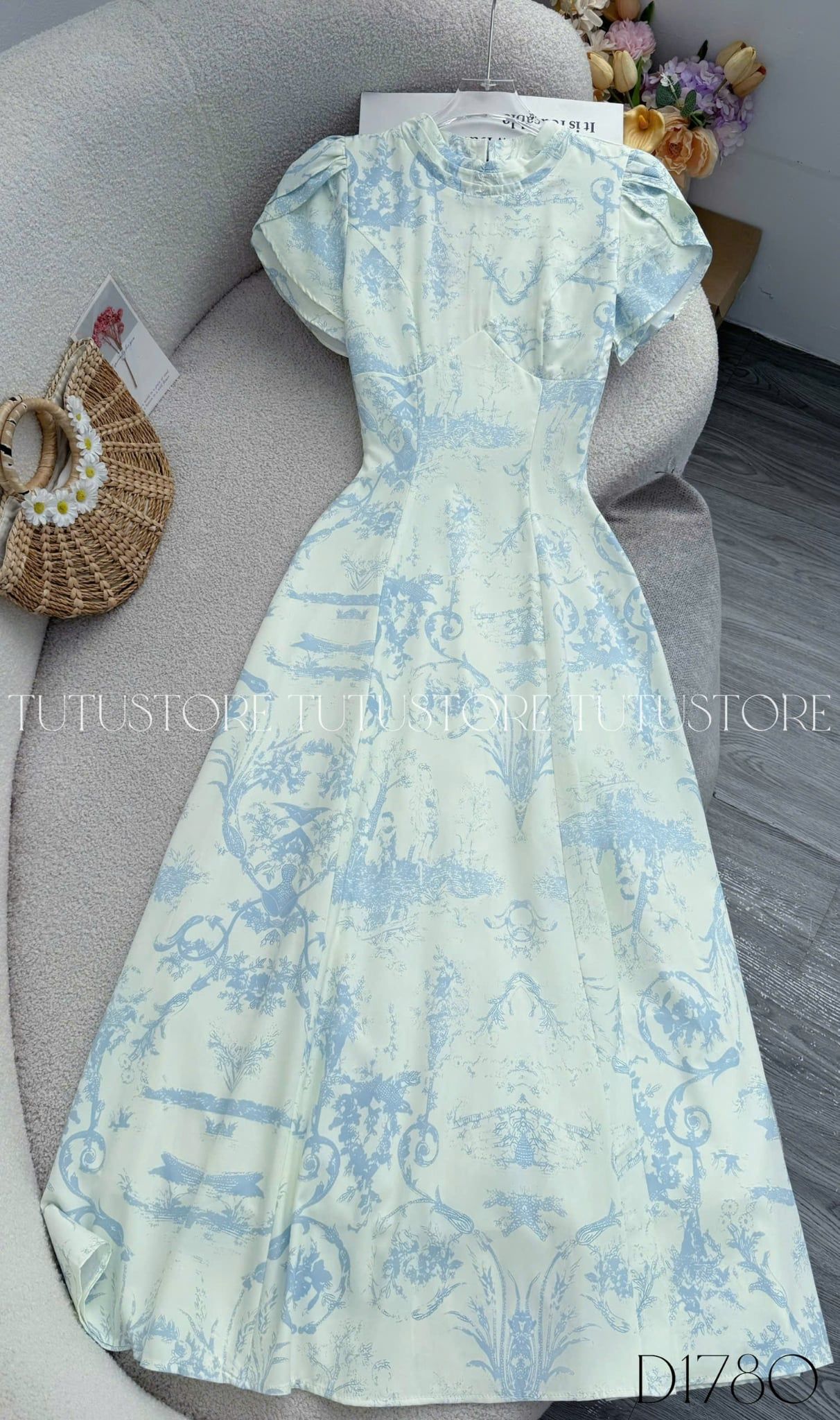 Đầm Thiết Kế Cổ Tròn Dáng Xòe Đi Chơi TuTu Store Mã D1780