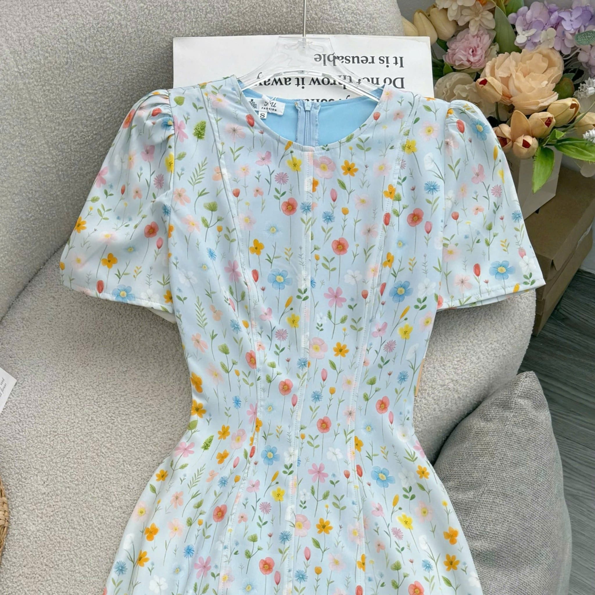 Đầm Hoa Thiết Kế Cổ Tròn Dáng Chữ A Dài Đi Chơi TuTu Store Mã D1801