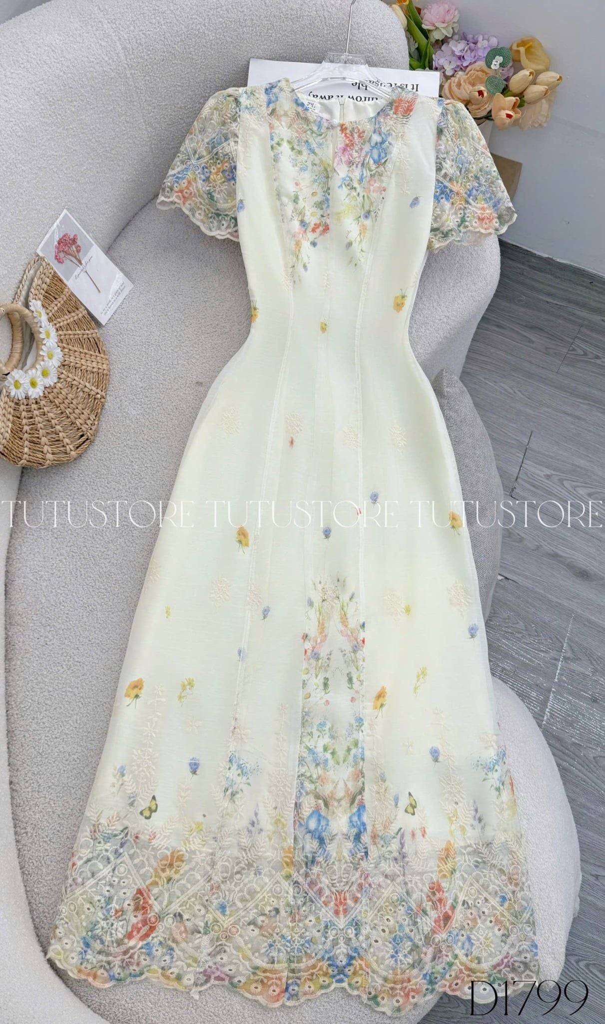 Đầm Thiết Kế Cổ Giọt Nước Dáng Dài Phối Ren Đi Tiệc TuTu Store Mã D1799