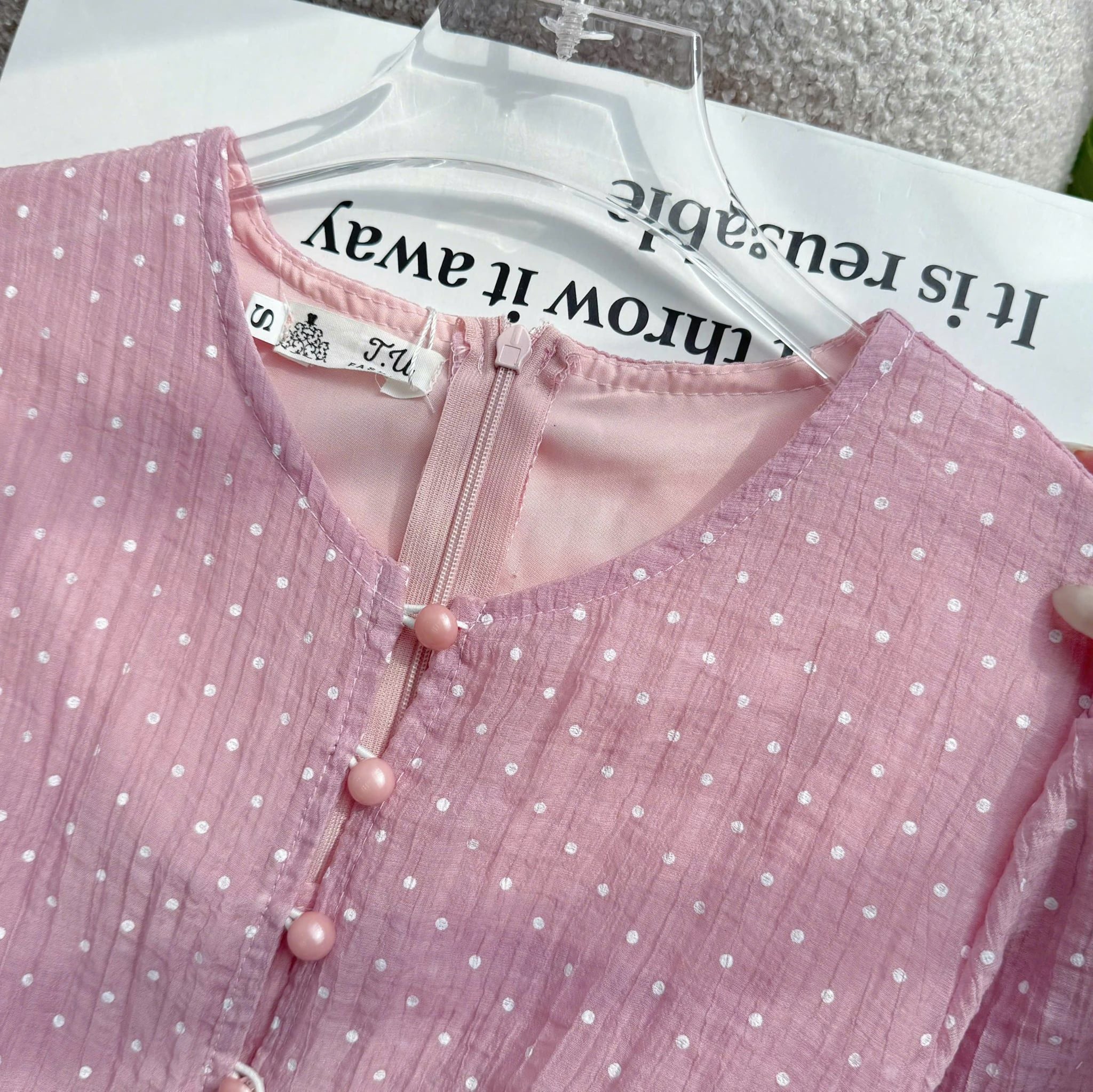 Đầm Thiết Kế Nút Trước Chấm Bi Dáng Dài Đi Chơi TuTu Store Mã D1793