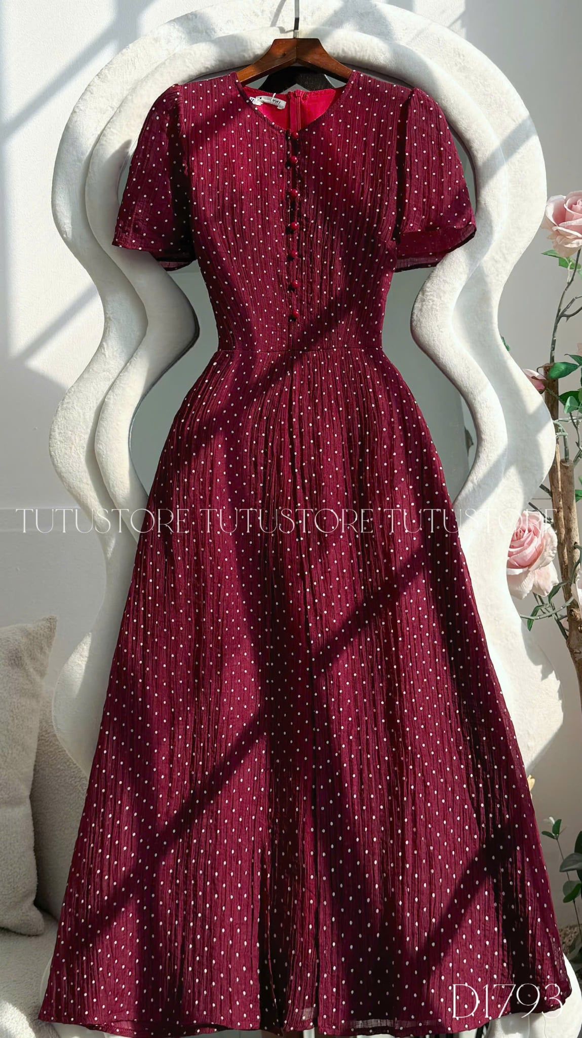 Đầm Thiết Kế Nút Trước Chấm Bi Dáng Dài Đi Chơi TuTu Store Mã D1793