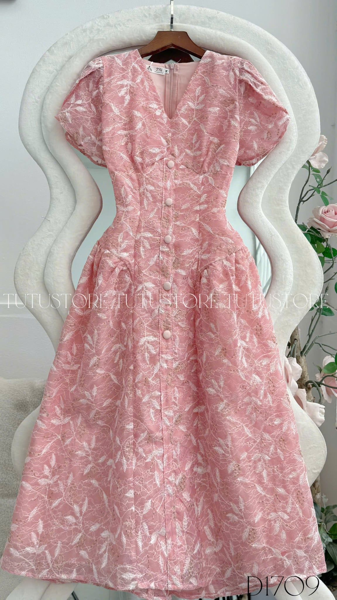 Đầm Thiết Kế Cổ V Dáng Xòe Đi Tiệc TuTu Store Mã D1709