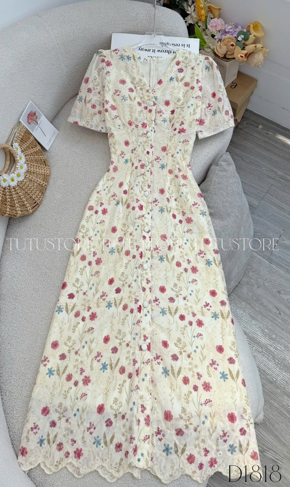 Đầm Hoa Thiết Kế Cổ V Dáng Dài Đi Chơi TuTu Store Mã D1818
