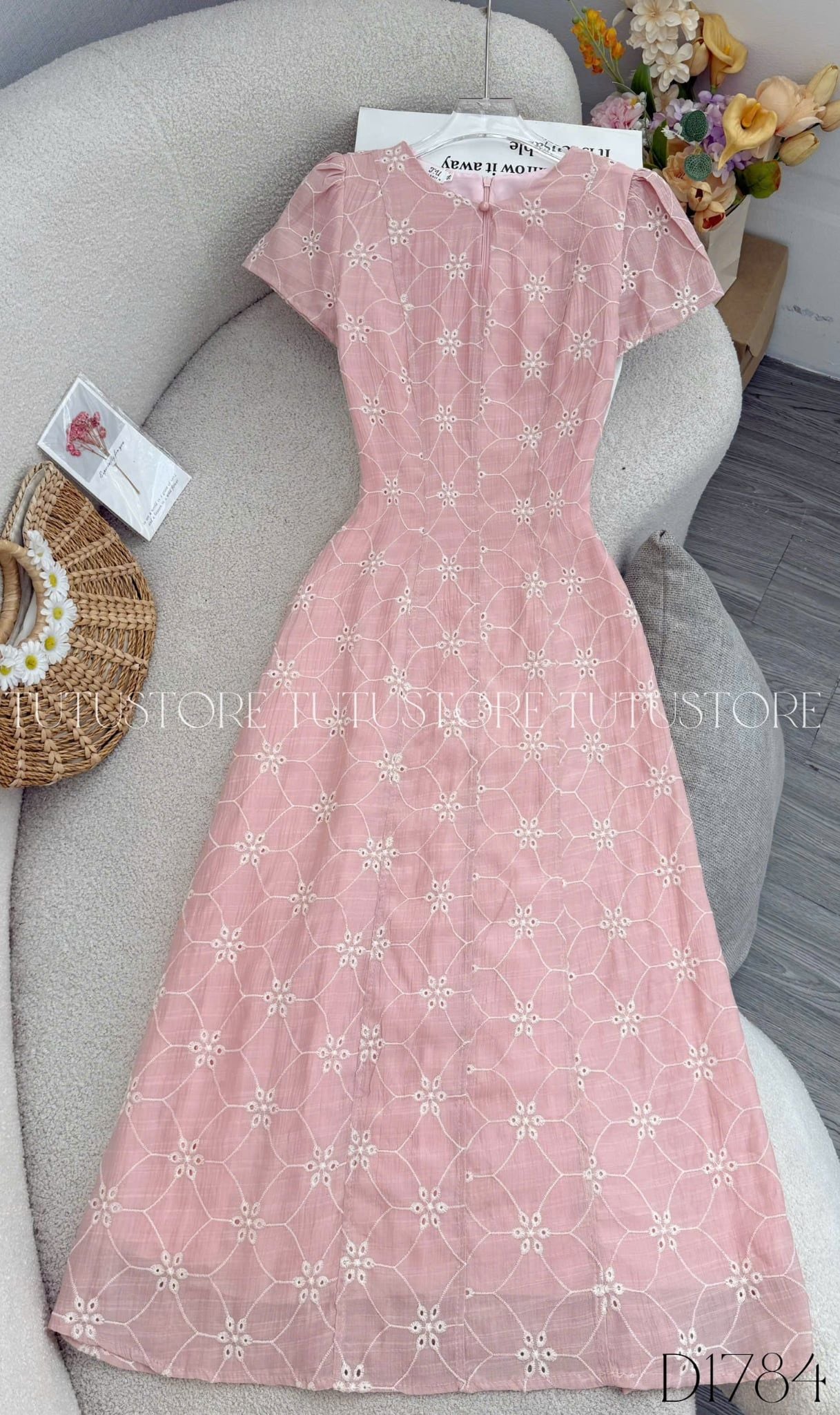 Đầm Thiết Kế Cổ Giọt Nước Dáng Dài Đi Chơi TuTu Store Mã D1784