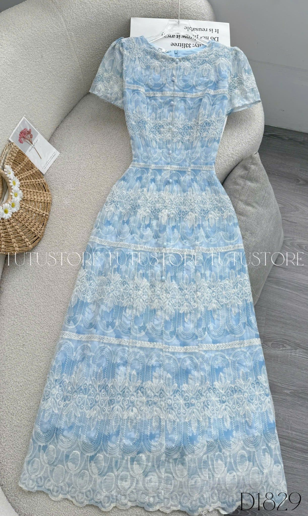 Đầm Thiết Kế Cúc Kiểu Dáng Dài Đi Chơi TuTu Store Mã D1829