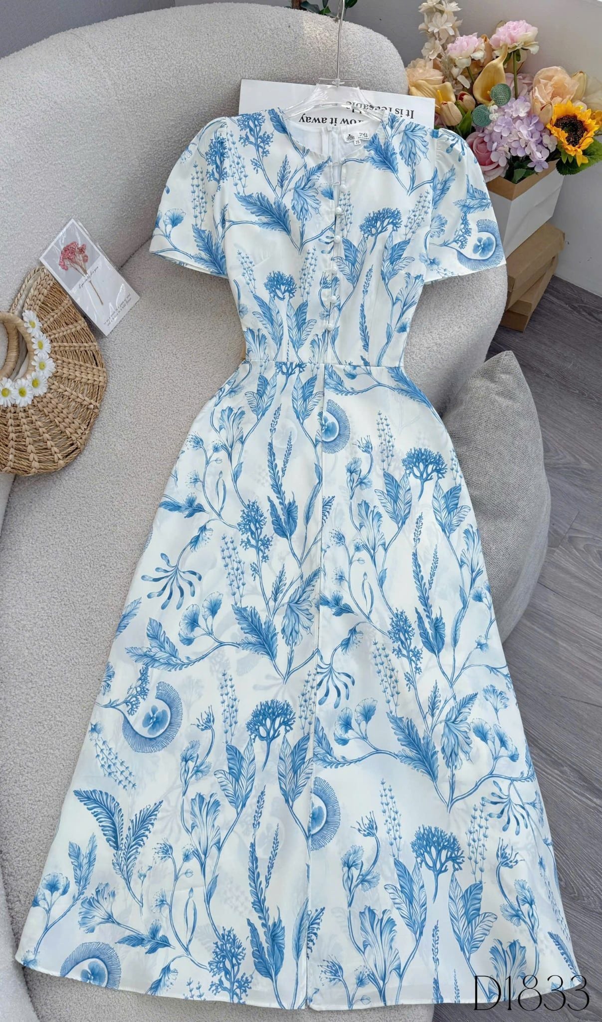 Đầm Hoa Thiết Kế Nút Trước Dáng Xòe Đi Chơi TuTu Store Mã D1833