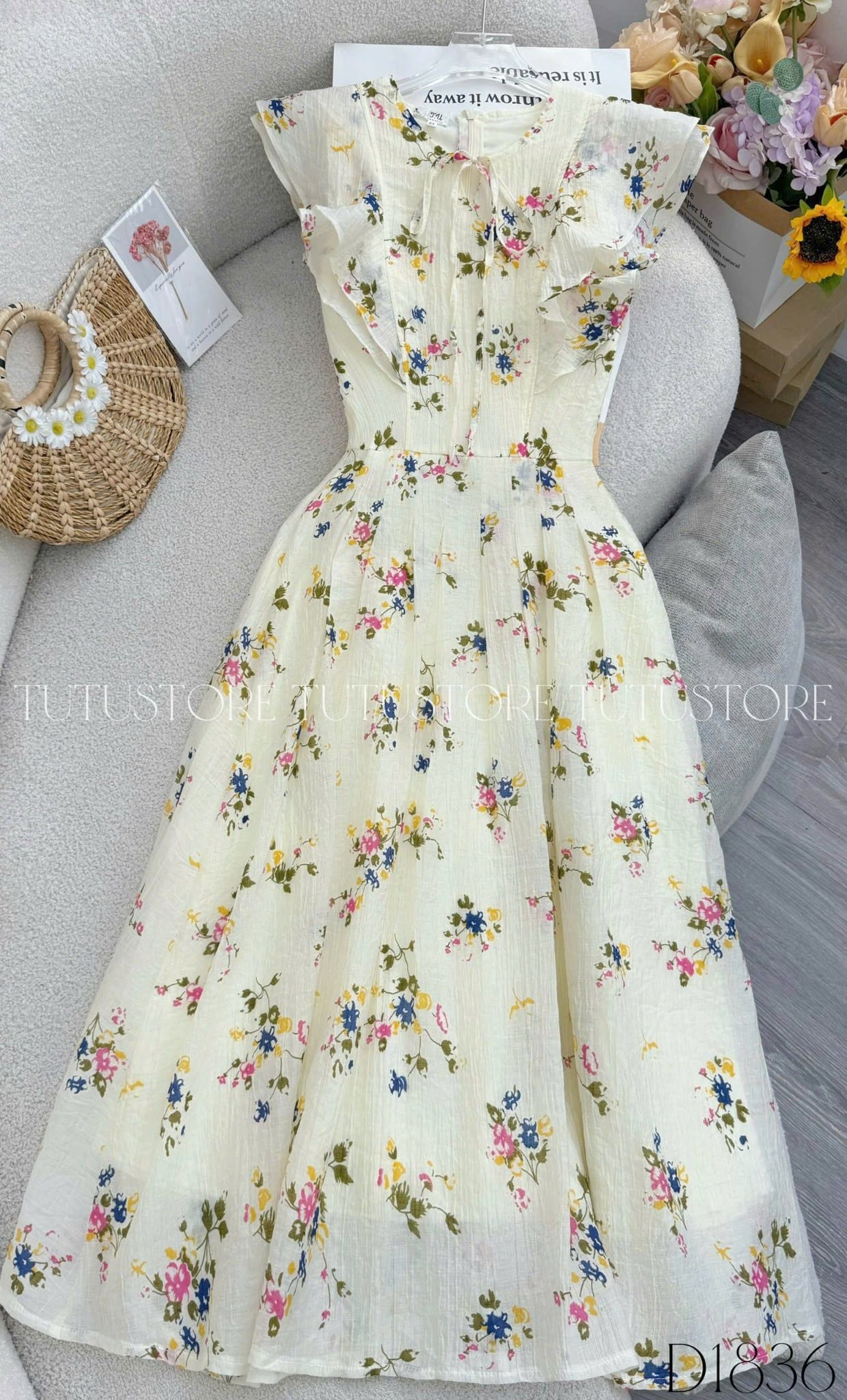 Đầm Hoa Thiết Kế Vai Bèo Dáng Xòe Xinh Xắn Đi Chơi TuTu Store Mã D1836