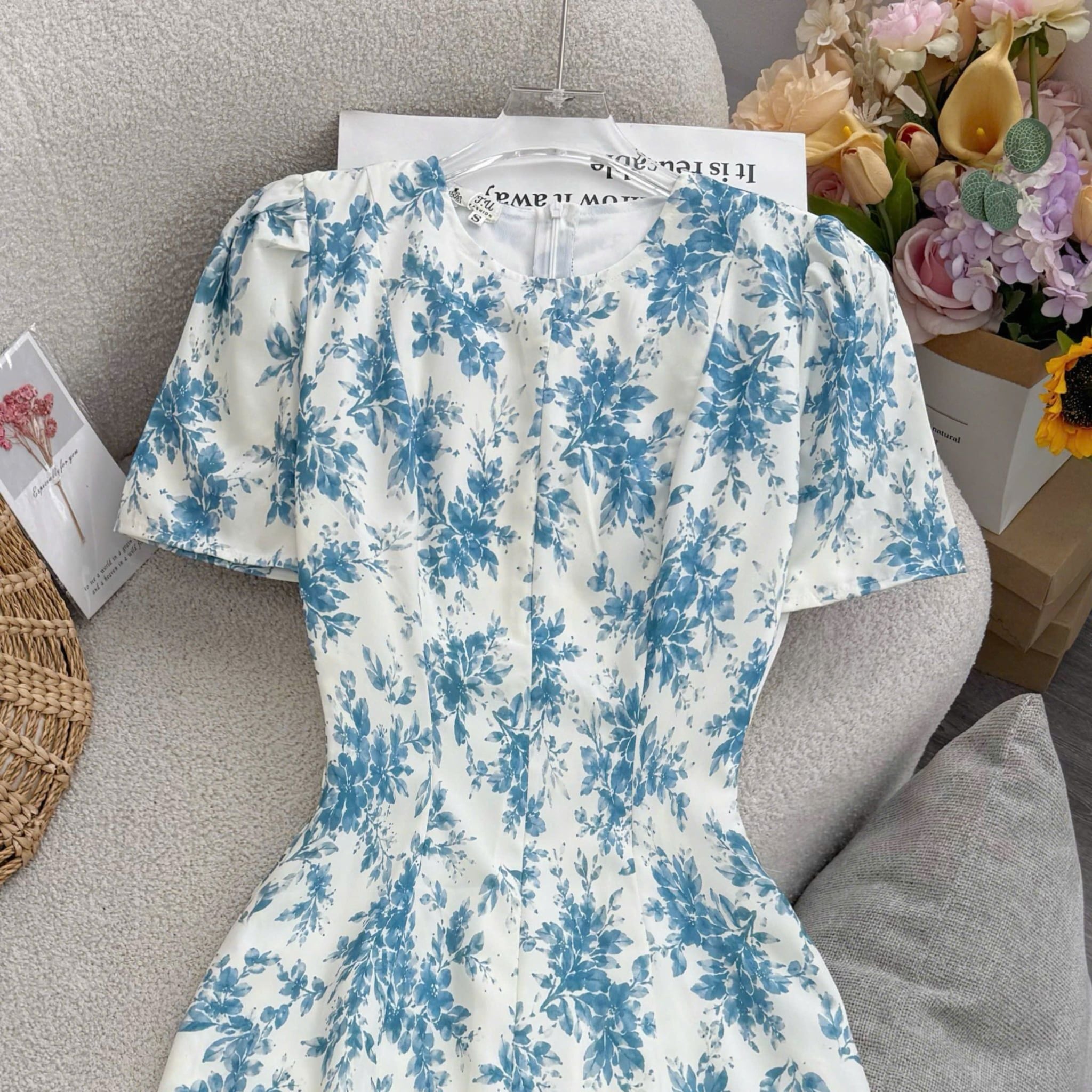 Đầm Thiết Kế Cổ Tròn Dáng Chữ A Dài Đi Chơi TuTu Store Mã D1832