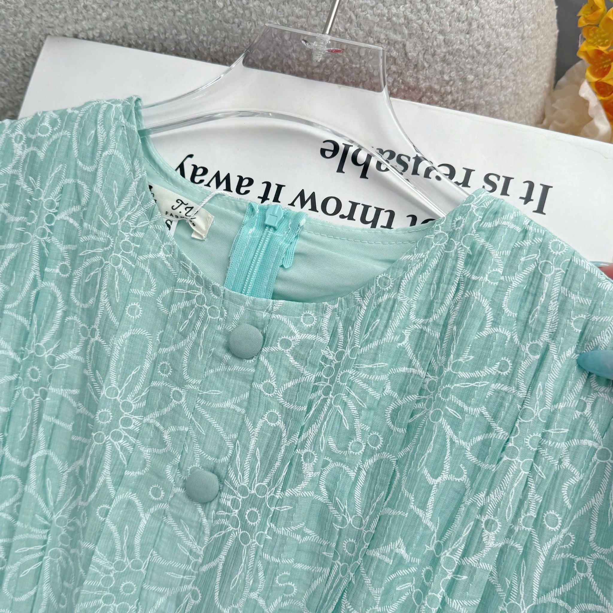 Đầm Thiết Kế Cổ Tròn Dáng Xòe Nhẹ Nhàng Đi Chơi TuTu Store Mã D1838