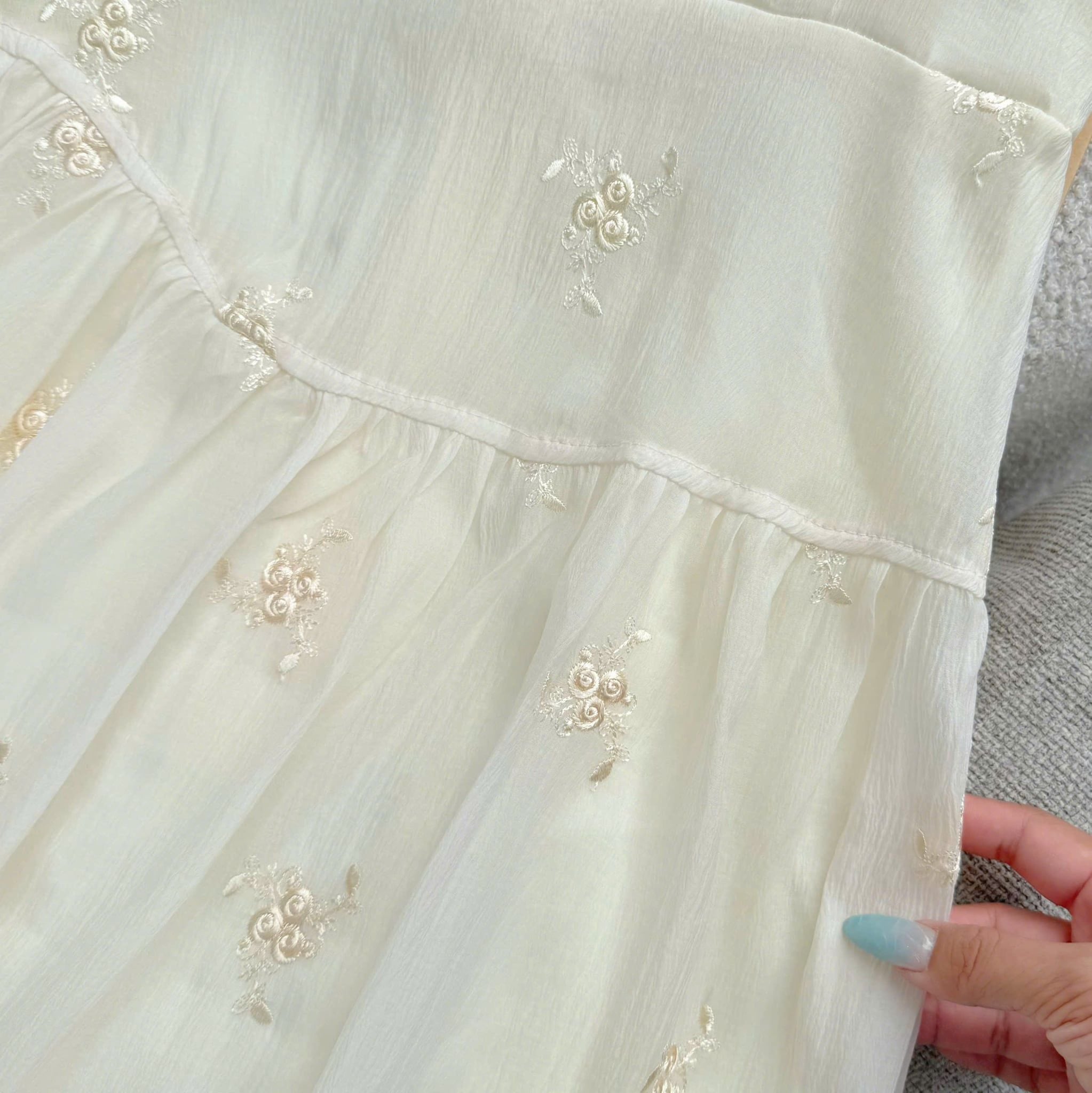 Đầm Thiết Kế Cổ Tròn Dáng Dài Chiết Eo Xinh Xắn Đầm Đi Tiệc TuTu Store Mã D1894
