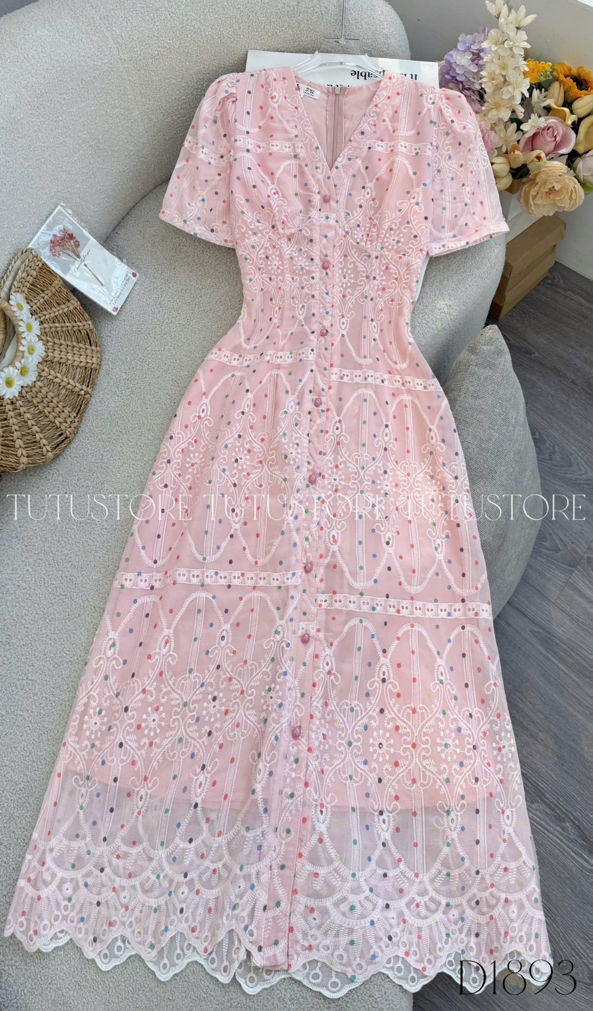 Đầm Thiết Kế Cổ Tim Dáng Dài Phối Chân Ren Đầm Đi Tiệc TuTu Store Mã D1893